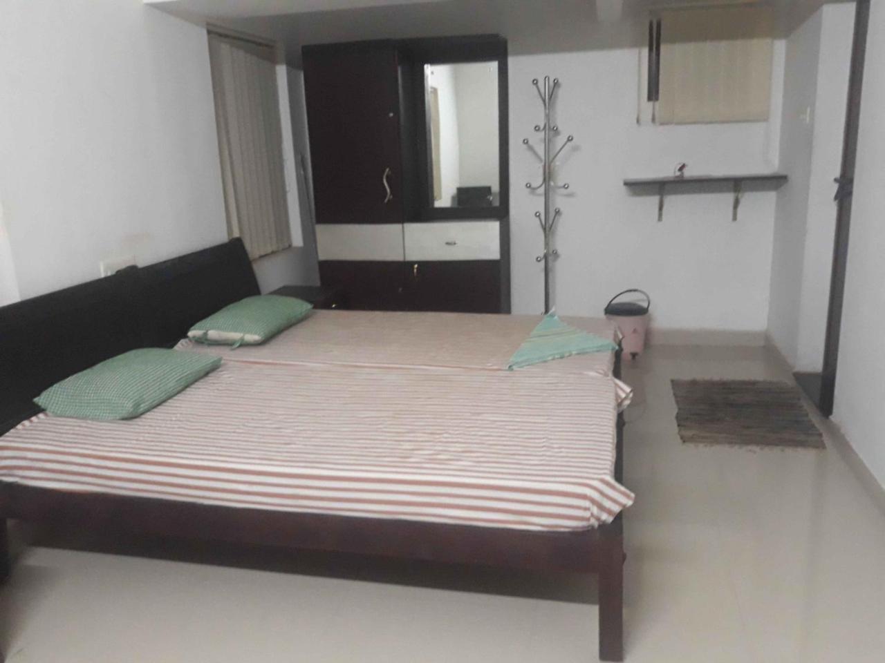 Abru'S Holidays International Travelers Alappuzha Luaran gambar